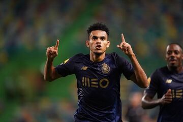 El extremo ilusiona por su nivel actual y podría ser una de las figuras en la fase de grupos de Champions League. En la pasada edición anotó dos golazos, uno inolvidable ante el Manchester City.