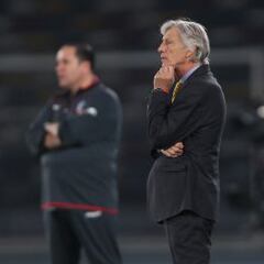 Pékerman: “Fue buena nuestra reacción en el segundo tiempo”