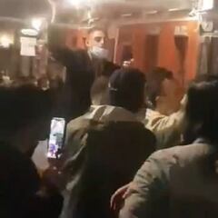 Indignación por la 'fiesta' en Madrid tras el toque de queda