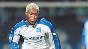 <b>MEDIÁTICO. </b>Djibril Cissé es conocido por sus cambios de imagen.