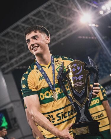 Está en la prenómina de la Roja Sub 20 para el Mundial y fue campeón en Brasil