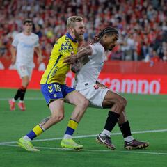 Las Palmas recula: no denunciará al Sevilla por alineación indebida