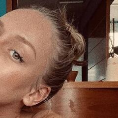 Ester Expósito conquista las redes con su primer desnudo integral