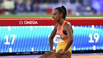 Paris 2024 Olympics - Athletics - Women's Triple Jump Final - Stade de France, Saint-Denis, France - August 03, 2024. Ana Peleteiro-Compaore of Spain reacts after jumping. REUTERS/Dylan Martinez