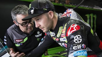 Pere Riba con Jonathan Rea.