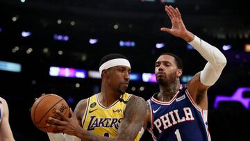 LOS ANGELES, CALIFORNIA - MARCH 03: Kentavious Caldwell-Pope #1 of the Los Angeles Lakers handles the ball against Mike Scott #1 of the Philadelphia 76ers during the second half at Staples Center on March 03, 2020 in Los Angeles, California. NOTE TO USER: User expressly acknowledges and agrees that, by downloading and or using this Photograph, user is consenting to the terms and conditions of the Getty Images License Agreement. Katelyn Mulcahy/Getty Images/AFP
== FOR NEWSPAPERS, INTERNET, TELCOS & TELEVISION USE ONLY ==