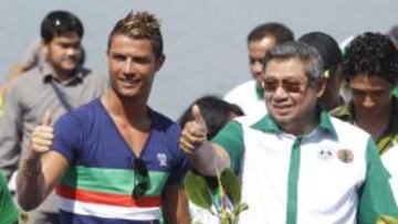 Cristiano Ronaldo defiende los manglares indonesios en Bali