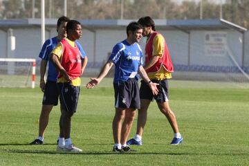 Marcelino e Ike Uche.