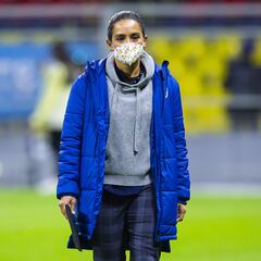 De Tuzas a Rayadas, la mutación inesperada de Eva Espejo