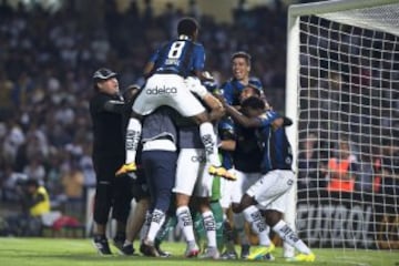 Sosa y los Pumas, del heroísmo a la eliminación en imágenes