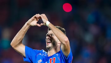 Futbol, Universidad de Chile vs Nublense
Fecha 1, campeonato Nacional 2025.
El jugador de Universidad de Chile Lucas di Yorio, celebra su gol durante el partido de primera division realizado en el Estadio Nacional de Santiago, Chile.
15/02/2025
Pepe Alvujar/Photosport
Football, Universidad de Chile vs Nublense.
1th turn, 2025 National Championship.
Universidad de Chile’s player Lucas di Yorio, celebrates his goal during the first division match held at the National Stadium in Santiago, Chile.
15/02/2025
Pepe Alvujar/Photosport
