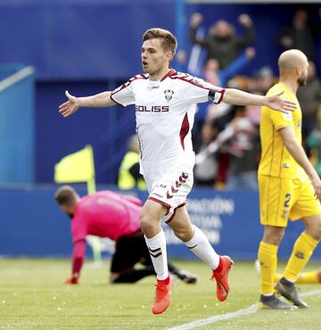 The playmaker has been instrumental in Albacete's solid season and has bagged 3 goals in 35 goals for the "Clockwork Cheese".