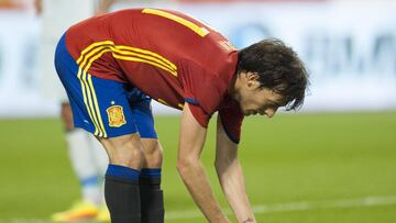 Silva se dispone a lanzar un penalti en el amistoso Bélgica-España, primer encuentro de Lopetegui como seleccionador.
