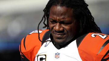 BALTIMORE, MD - NOVEMBER 27: Cornerback Adam Jones #24 of the Cincinnati Bengals looks on prior to a game against the Baltimore Ravens at M&amp;T Bank Stadium on November 27, 2016 in Baltimore, Maryland.   Patrick Smith/Getty Images/AFP
 == FOR NEWSPAPERS, INTERNET, TELCOS &amp; TELEVISION USE ONLY ==