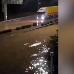 La dura secuencia de este camionero en plena Dana: es uno de los desaparecidos