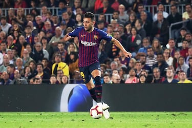 El futbolista hispano-marroquí jugó en el Barcelona entre 2013 y 2019. El futbolista nacido en El Escorial disputó 56 partidos con el club catalán.