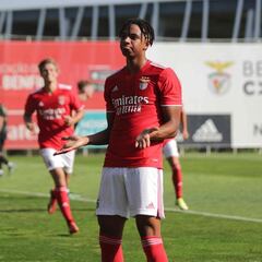 City y United se pelean por la nueva estrella del Benfica