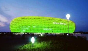 Estadios y monumentos del mundo se iluminan por el Chapecoense