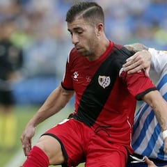 El Rayo también pesca en el valle de lágrimas de La Rosaleda