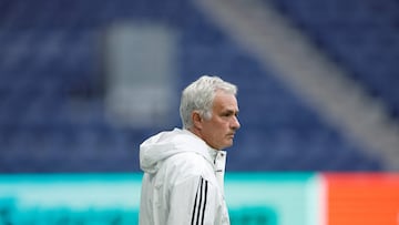 The Benfica manager will watch from the stands as Benfica take on Real Madrid in the Champions League.