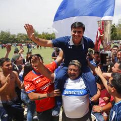 La emotiva despedida de Quinteros: "Ojalá pueda volver"