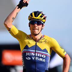 Roglic, imparable, se impone a lo grande y es el nuevo líder