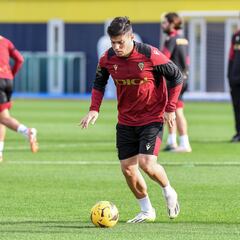 Meré se rompe el ligamento cruzado en el entrenamiento