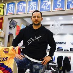 El Barça se viste en Nápoles