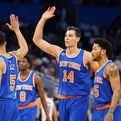 Willy vuelve a disfrutar (14+8) en la victoria de los Knicks