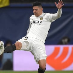 Roncaglia regresa al Celta con la Copa y para salir del club