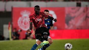 Lago Junior, en un partido con el Mallorca.