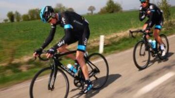 Froome, durante la Flecha Valona.