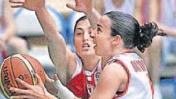 <b>DETERMINANTE. </b>Silvia Domínguez fue la estrella ante Turquía.