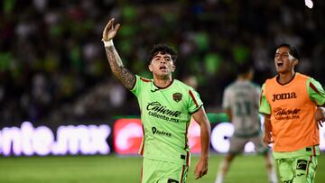 Denzell Garcia celebrates his goal 2-1 of Juarez during the 6th round match between FC Juarez and Santos as part of the Liga BBVA MX, Torneo Apertura 2025 at Olimpico Benito Juarez Stadium, on August 22, 2025 in Ciudad Juarez, Chihuahua, Mexico.