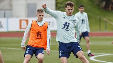 05/06/21  Entrenamiento de la selecci&oacute;n espa&ntilde;ola  ESPA&Ntilde;A 
 DIEGO LLORENTE