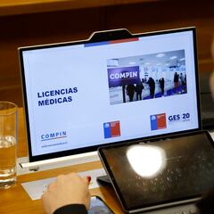 Los chilenos dictan sentencia en la Cadem: revelan castigo a los funcionarios públicos que viajaron con licencia médica