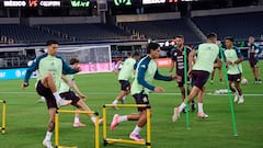 México y Colombia alistan amistoso con la cancha como preocupación