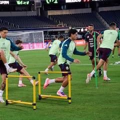 México y Colombia alistan amistoso con la cancha como preocupación