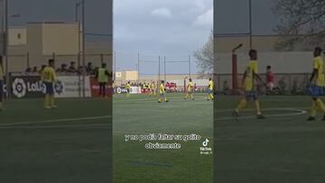 ¡Siiiuuu! Cómo cuándo vas a un partido de menores y juega el hijo de CR7