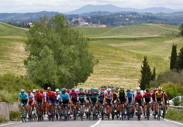 Tercera etapa del Giro de Italia de 220 km entre Vinci a Orbetello 