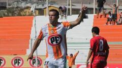 Cobresal iguala, pero mantiene la punta en el Clausura