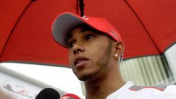 Hamilton vuelve a ser el más rápido y Alonso es quinto