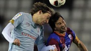 <b>DISPUTADO. </b>El Celta de Michu y el Huesca de Sorribas disputaron un partido intenso y con alternancias de ocasiones en ambas áreas.