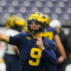 What is JJ McCarthy’s NFL draft projection? The Michigan Wolverines quarterback’s stats