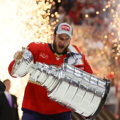 Florida Panthers: ¿quiénes son los jugadores mejor y peor pagados del equipo campeón de la NHL?