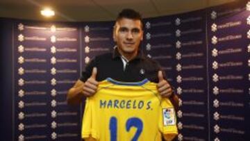 Marcelo Silva, con su nueva camiseta.