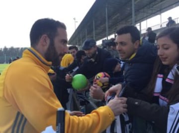 Juventus comparte con sus hinchas y piensa en Champions