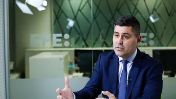 MADRID, 21/01/2025.- David Aganzo, presidente de la Asociación de Futbolistas Españoles (AFE), que acaba de empezar su tercer mandato sin oposición, en una entrevista con la Agencia EFE, pidió este martes al Consejo Superior de Deportes (CSD) que resuelva antes de fin de mes el caso de Dani Olmo y Pau Víctor para no perjudicar a los jugadores, con los que el sindicato está en permanente contacto. EFE/Javier Lizón