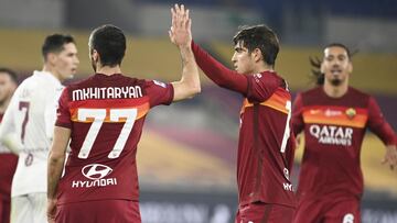 La Roma golea a un Torino con 10