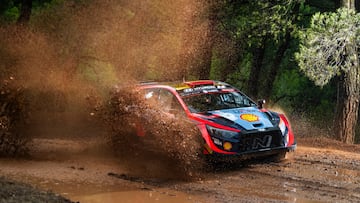 Dani Sordo, con el Hyundai en el Rally Acrópolis de Grecia.